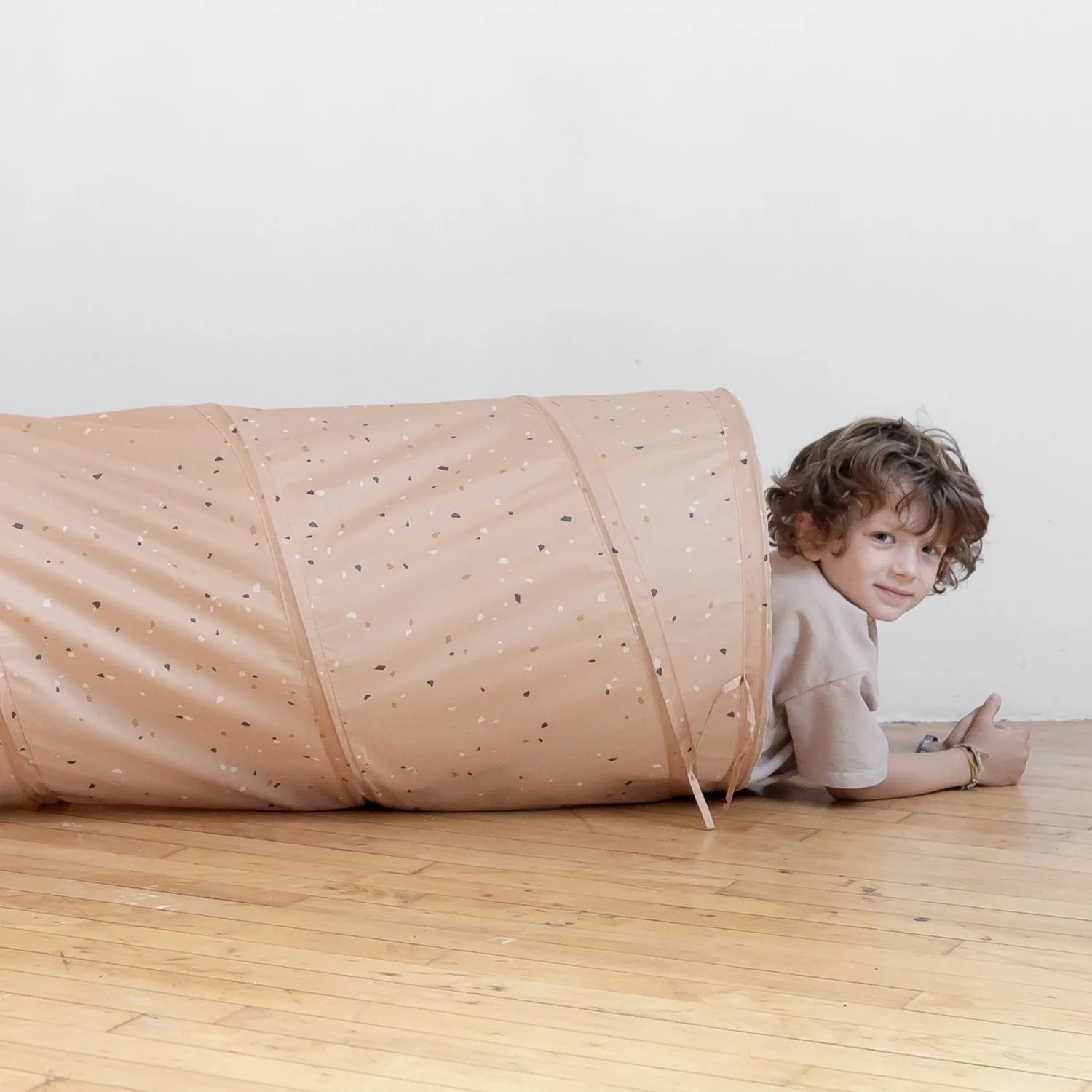 Legetunnel – Terazzo, ler – 3 Sprouts