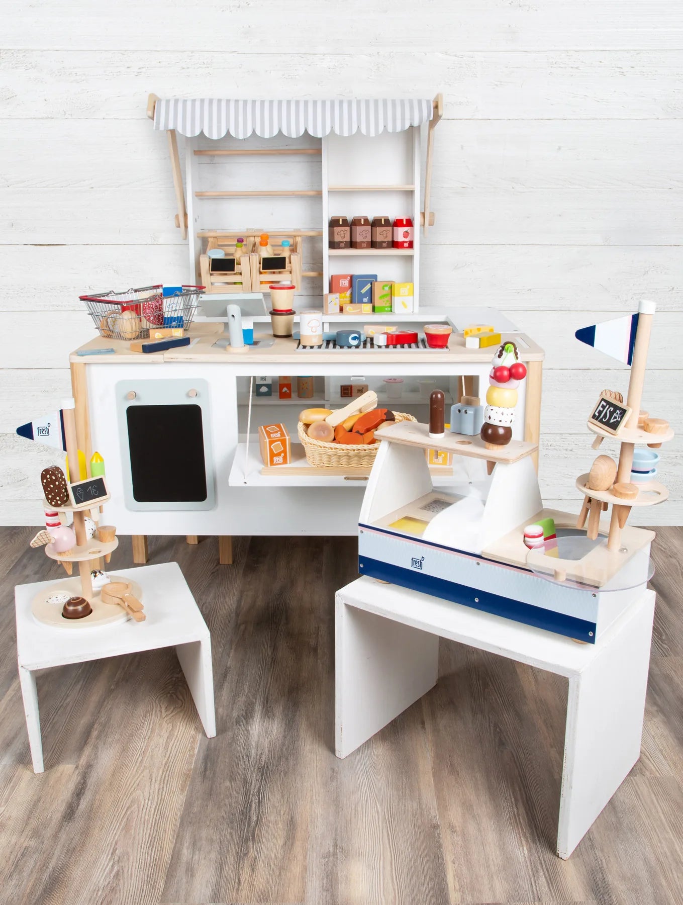 Brødkurv Med Bagværk – Fresh – small foot
