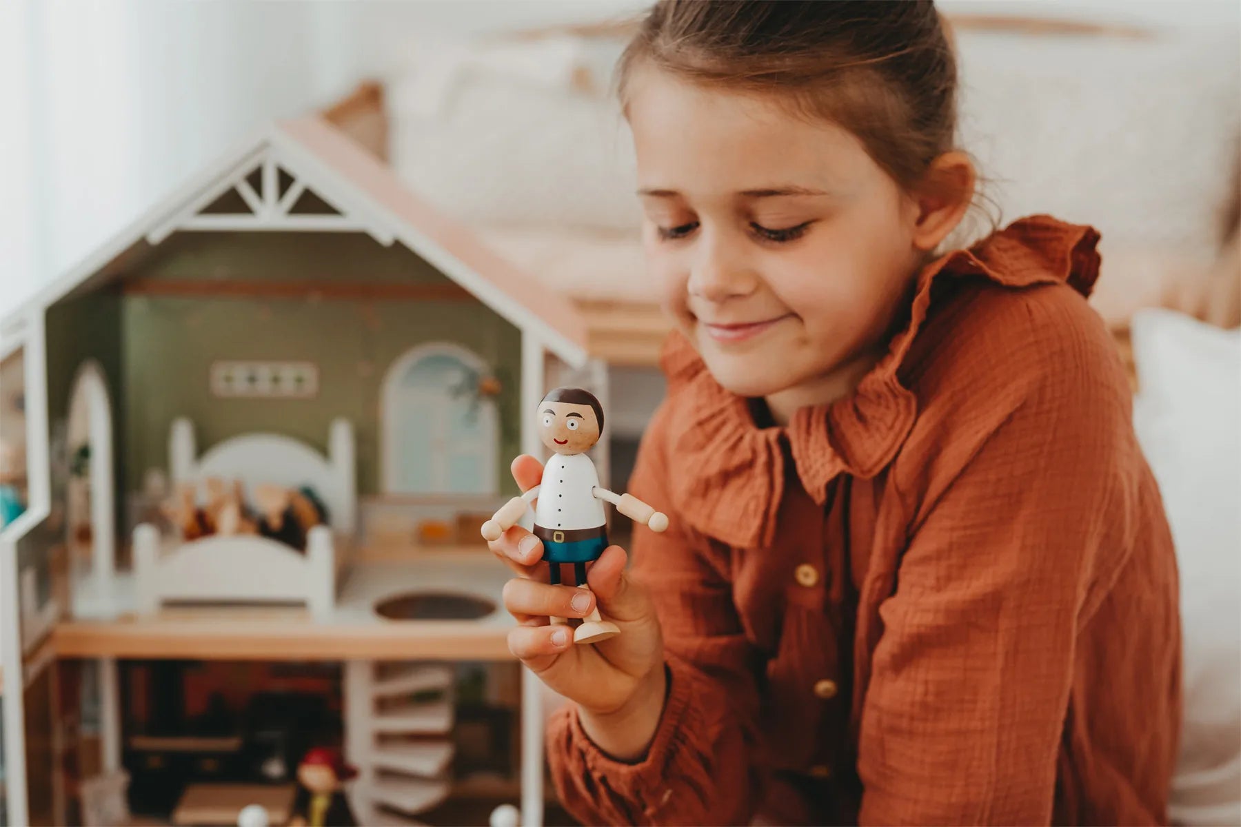 Dukkehus Byvilla Træ – Kompakt – small foot