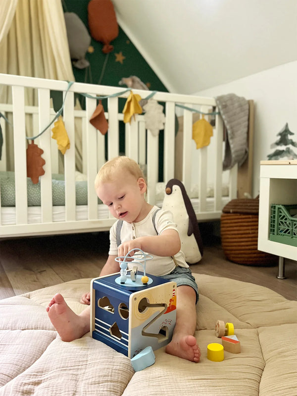 Aktivitetsterning Træ – Det store ocean – small foot