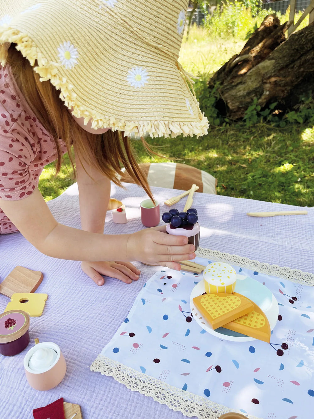 Picnickurv Træ – Tasty – small foot