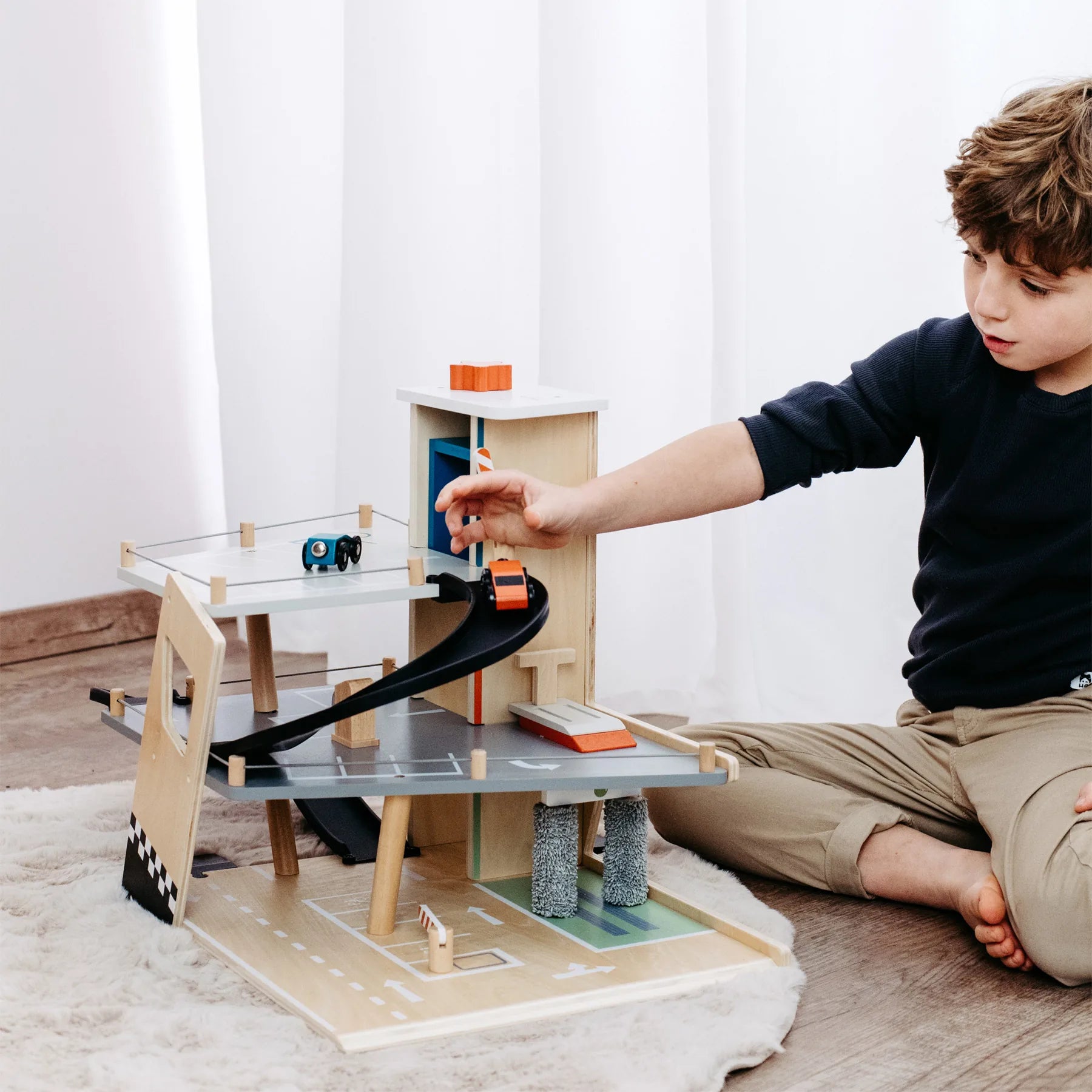 Parkeringshus Træ – Rally – small foot