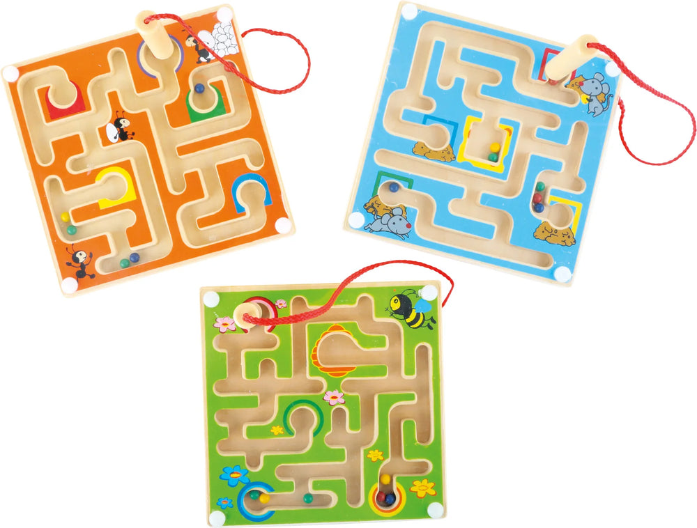 Small Foot Display Magnet Labyring (12Stk) Træ – Leg - Øvrigt legetøj - Displays