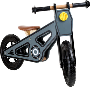 Small Foot Balance Cykel Træ – Speedy – Leg - Fysisk udfoldelse - Løbehjul og cykler