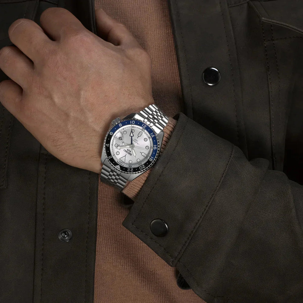 Seiko 5 Sports Automatic sølv herreur SSK033K1