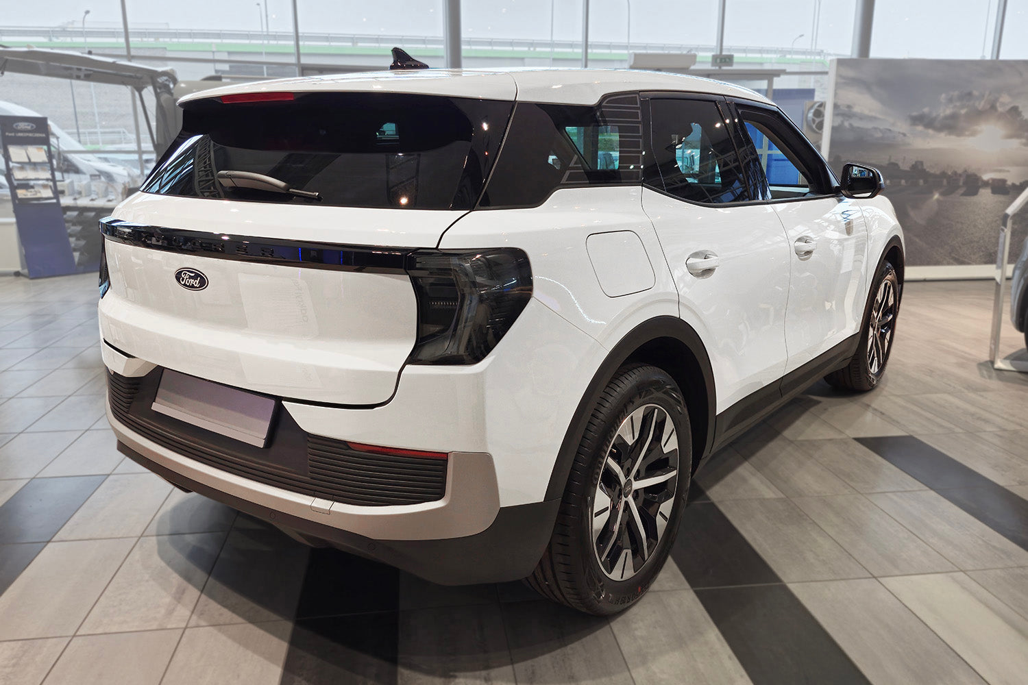 Læssekantbeskytter Ford Explorer EV 2024- Sort