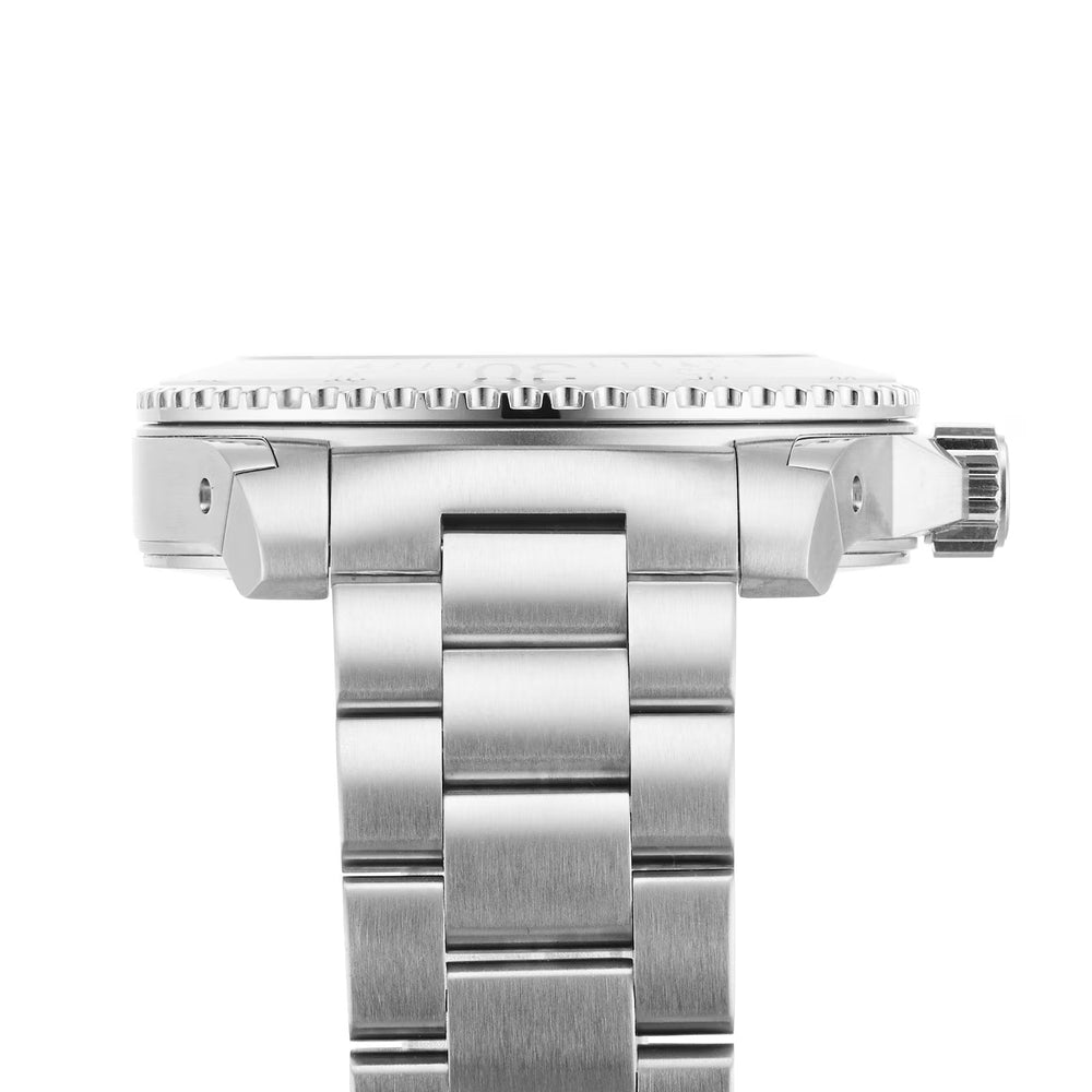 Gucci Dive ur 40mm YA136336