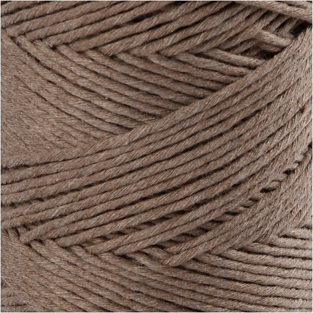 Macramé Snor, L: 198 m, diam. 2 mm, lys brun, 330 g/ 1 rl.