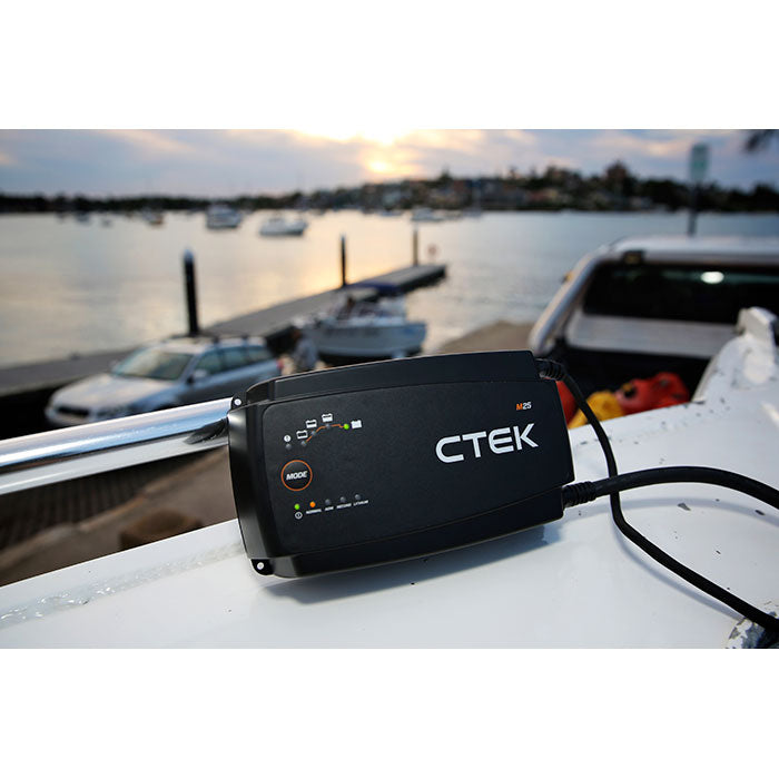 CTEK Marinelader M25 12V - Bly og LiFePO4 (Lithium)