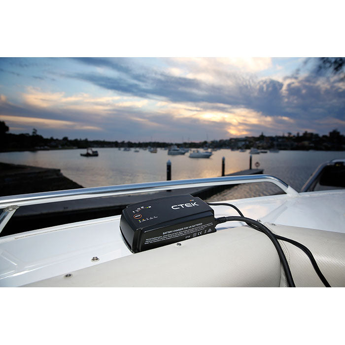 CTEK Marinelader M25 12V - Bly og LiFePO4 (Lithium)