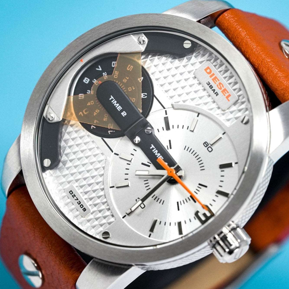 Diesel Dz7309 Men S Mini Daddy sølv brunt ur