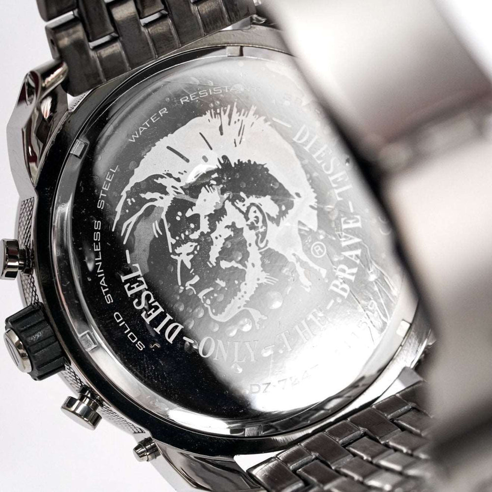 Diesel Dz7247 Men S Chronograph Big Daddy Gun Metal ur