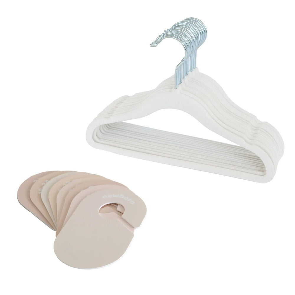 Velourbøjle (15 stk.) og Skabsdeler (8 stk.), Creme neutral – 3 Sprouts