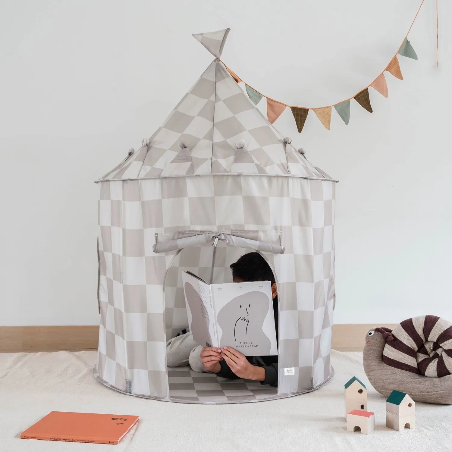 3 prouts Legetelt, Checkerboard beige