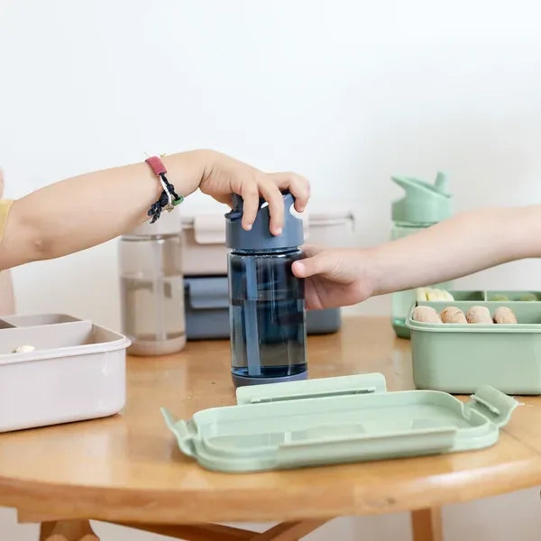 Drikkedunk 0,35 l med drikketud og sugerør, blå – Tritan, BPA-fri – 3 Sprouts