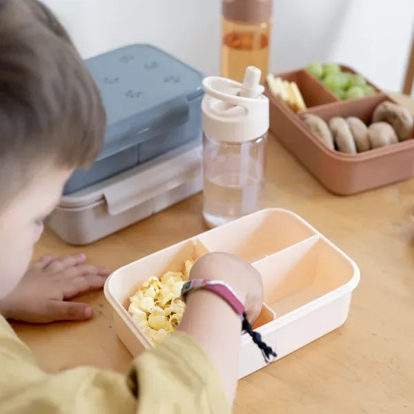 Drikkedunk 0,35 l sand med sugerør, BPA-fri Tritan – 3 Sprouts
