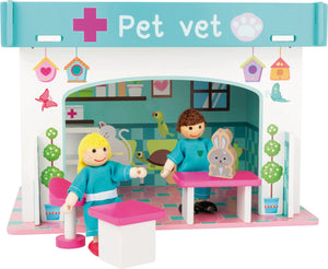 Temaleg Træ – Dyrehospital med Tilbehør – small foot